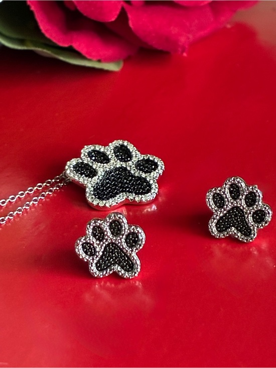 925 Sterling Silver Jewelry - 925 Silver Set,Black Paw Print Pendant Necklace and Stud Earrings Set 17”